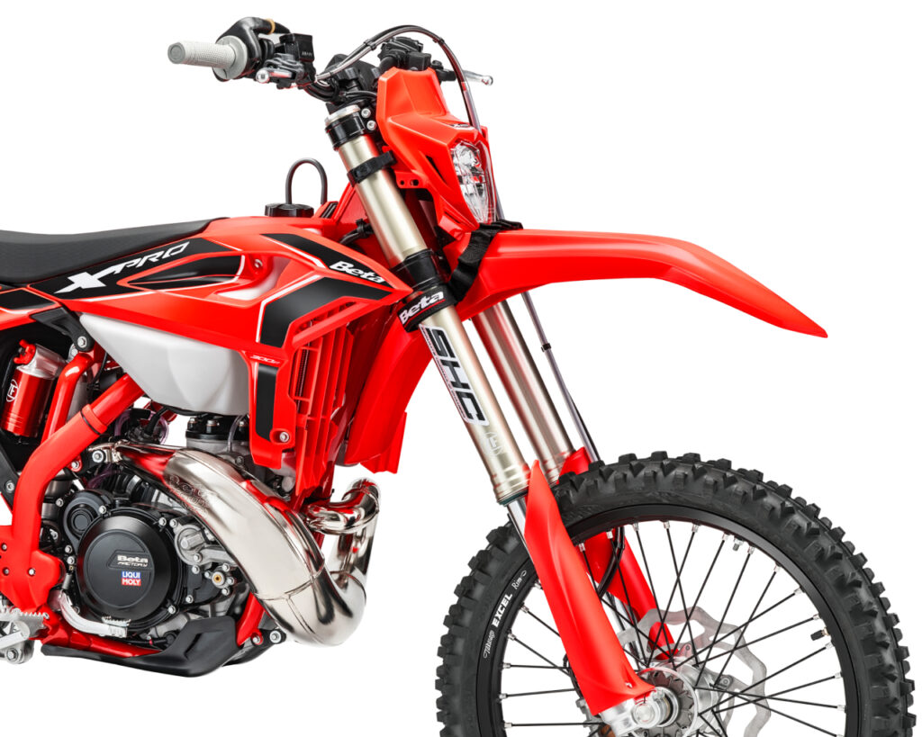 RR X-PRO 2T 250, vista editorial 1