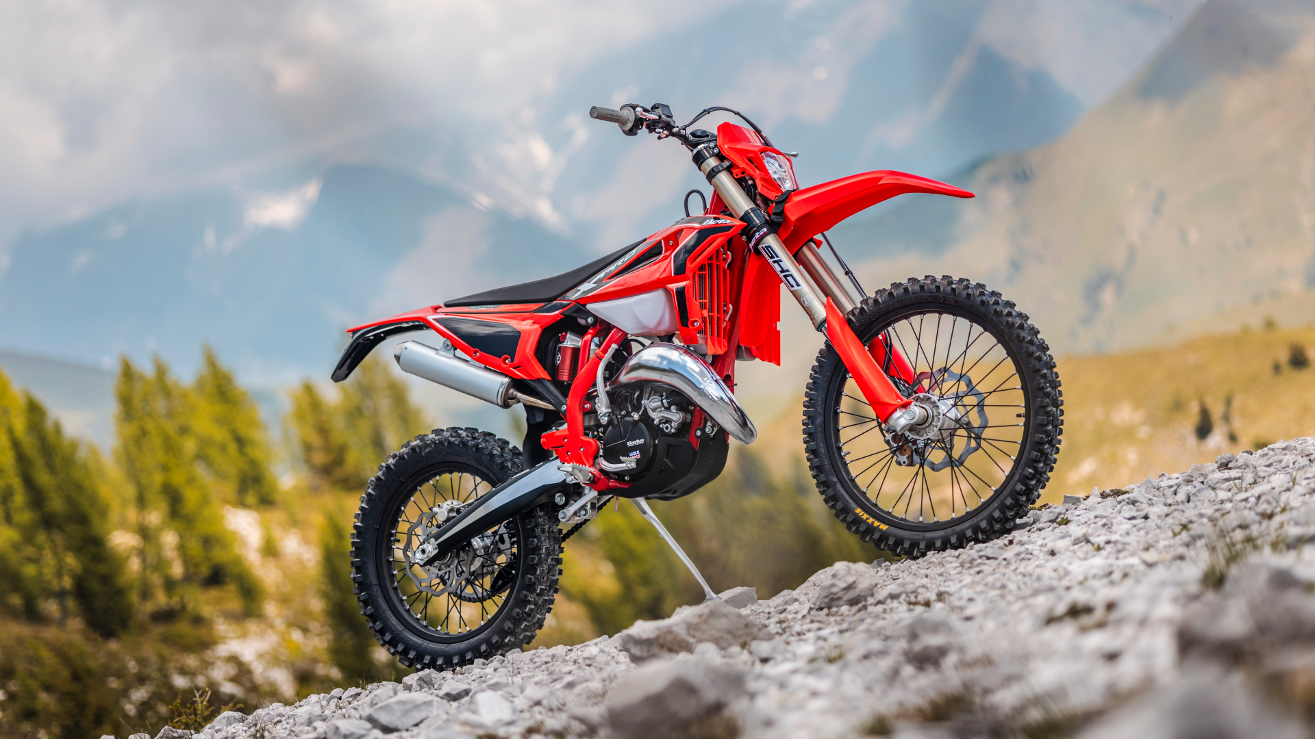 RR X-PRO 2T 125, vista editorial 4