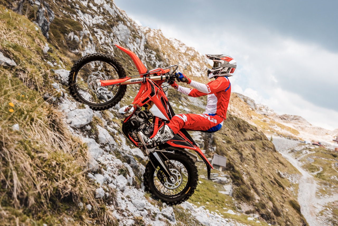 RR X-PRO 2T 300, vista editorial 4