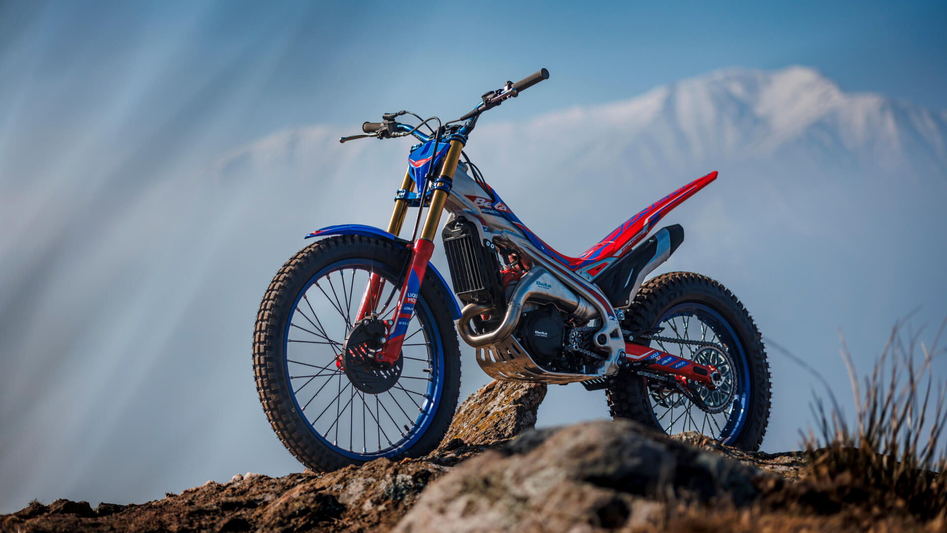 SINCRO FACTORY 2T 125, vista editorial 3