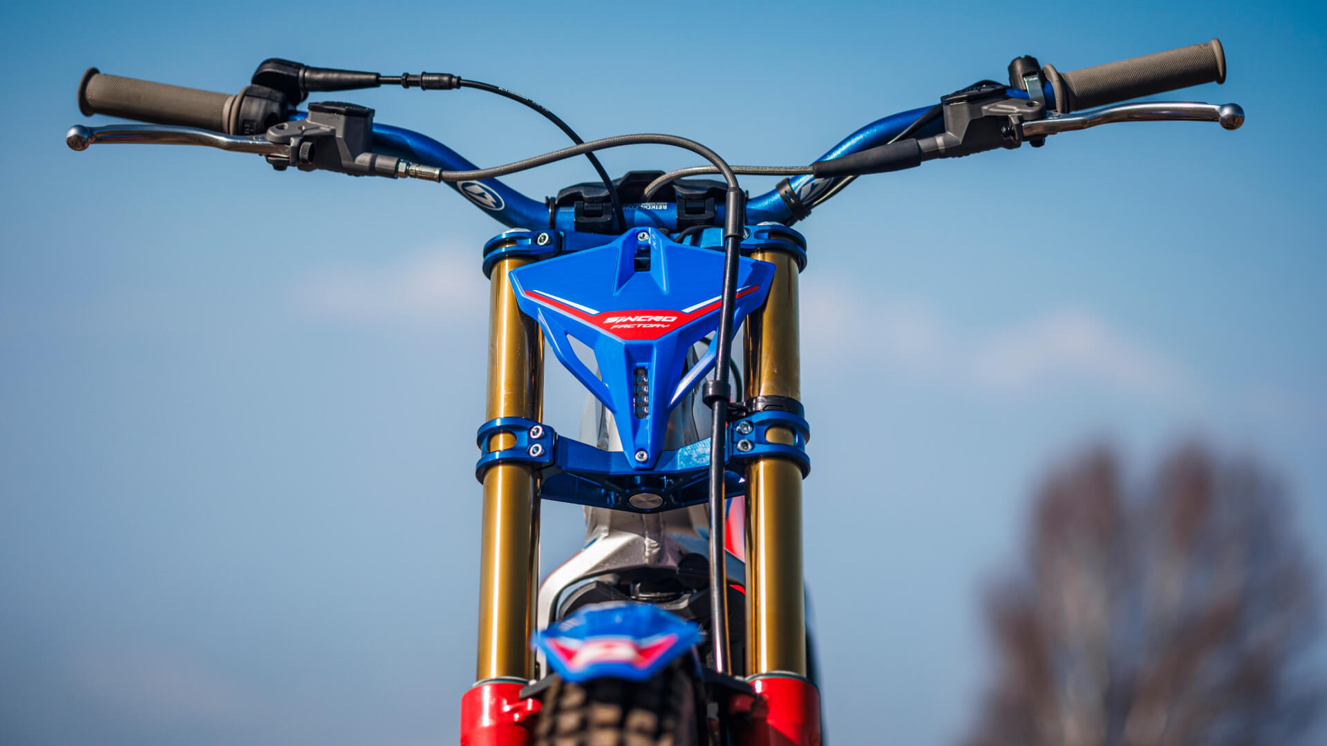 SINCRO FACTORY 2T 250, vista editorial 4